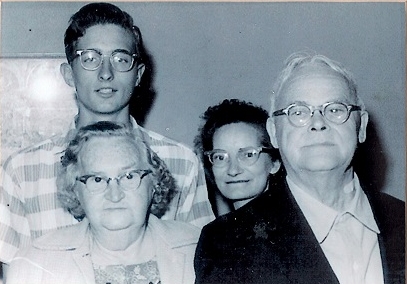 aza_gramparents_mom.jpg aza_gramparents_mom.jpg